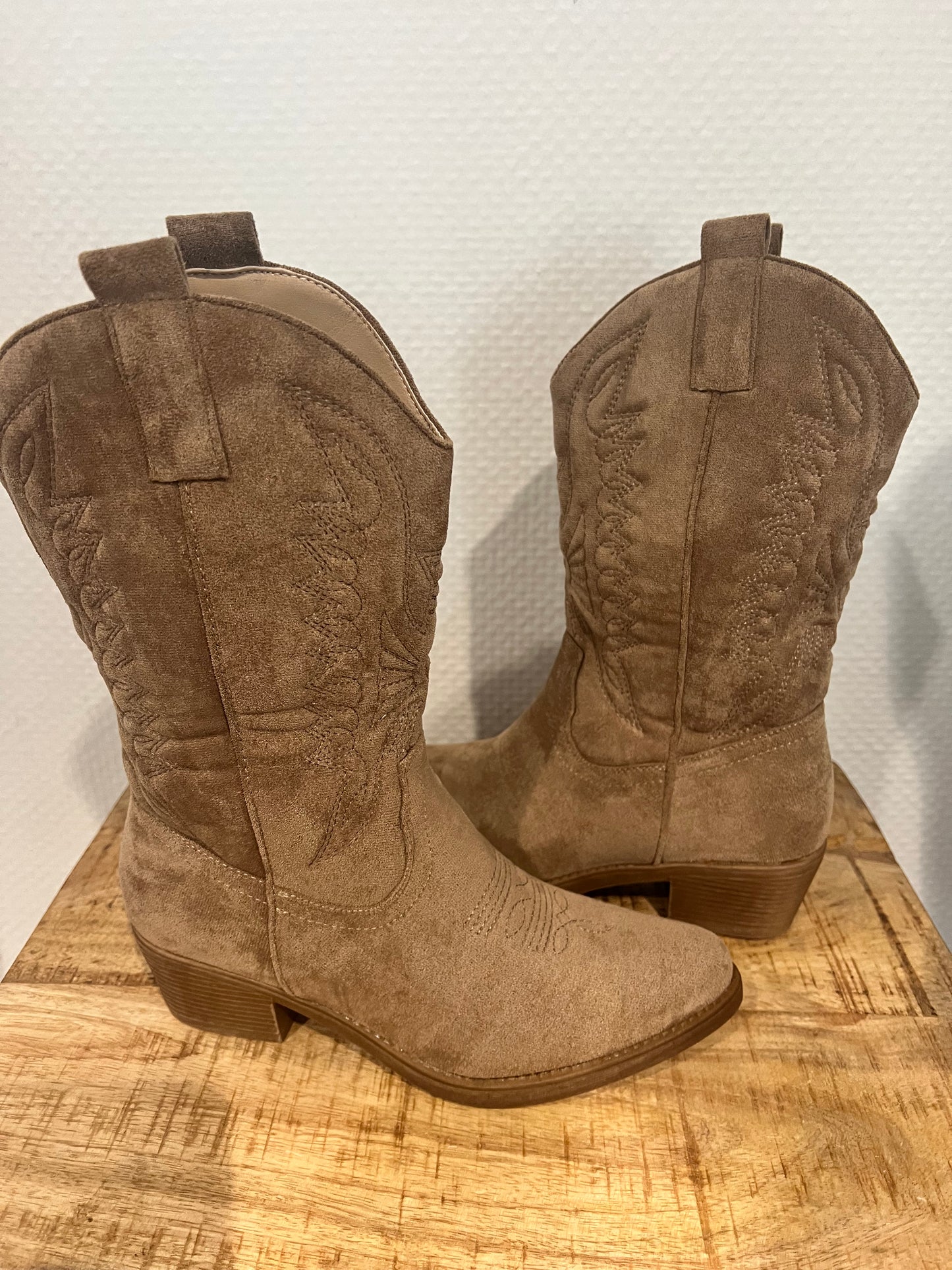 Midi Cowboy Stiefel "Nora - Taupe"