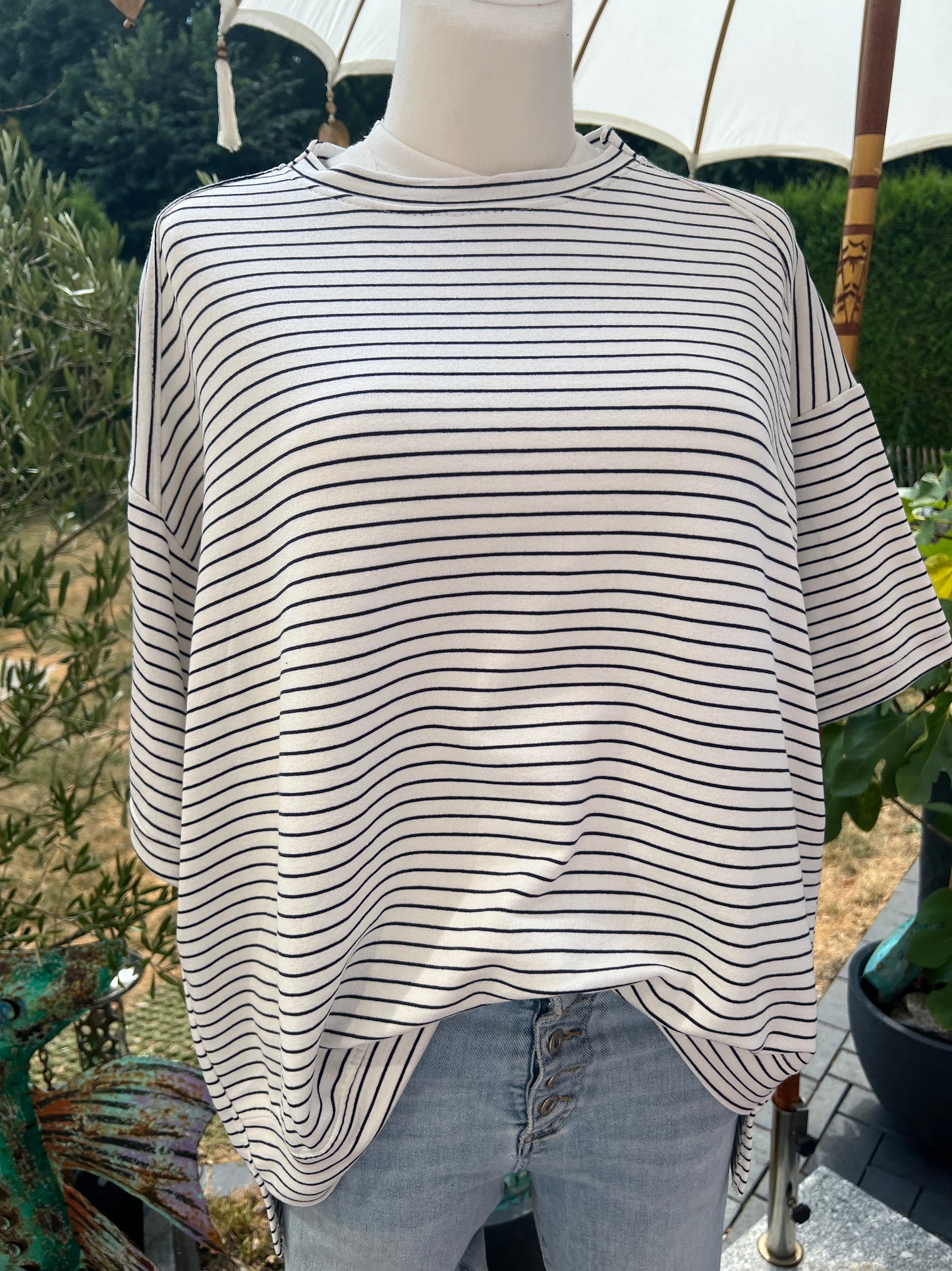 T Shirt gestreift hinten länger