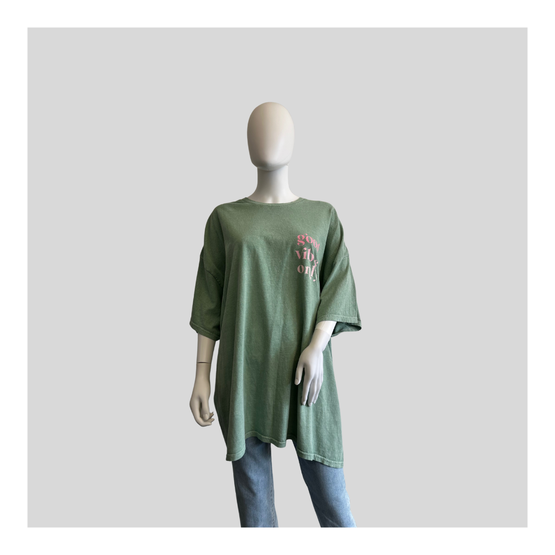 T-Shirt "Good vibes only"