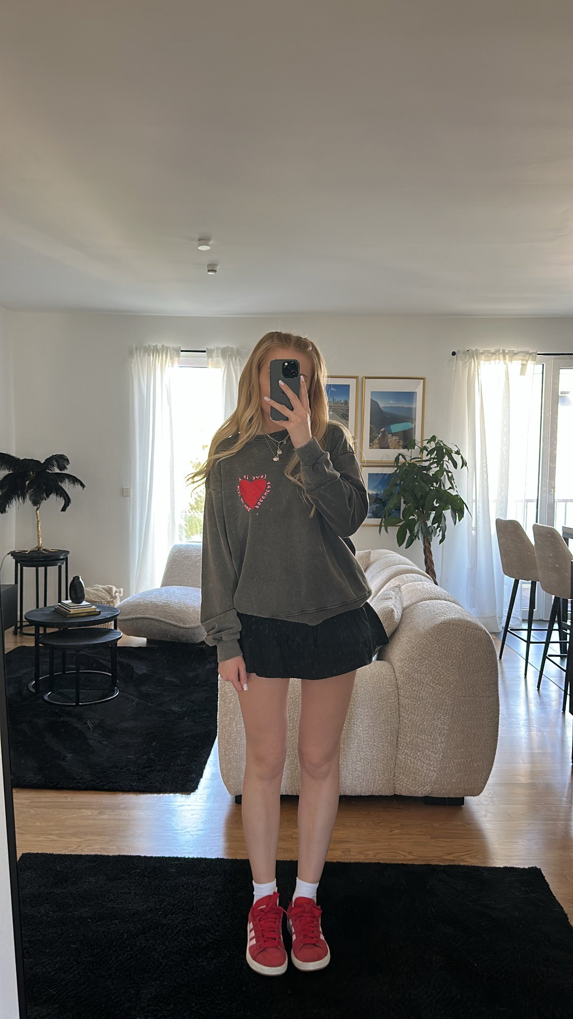 Sweatshirt "Love is a kiss on the forehead"