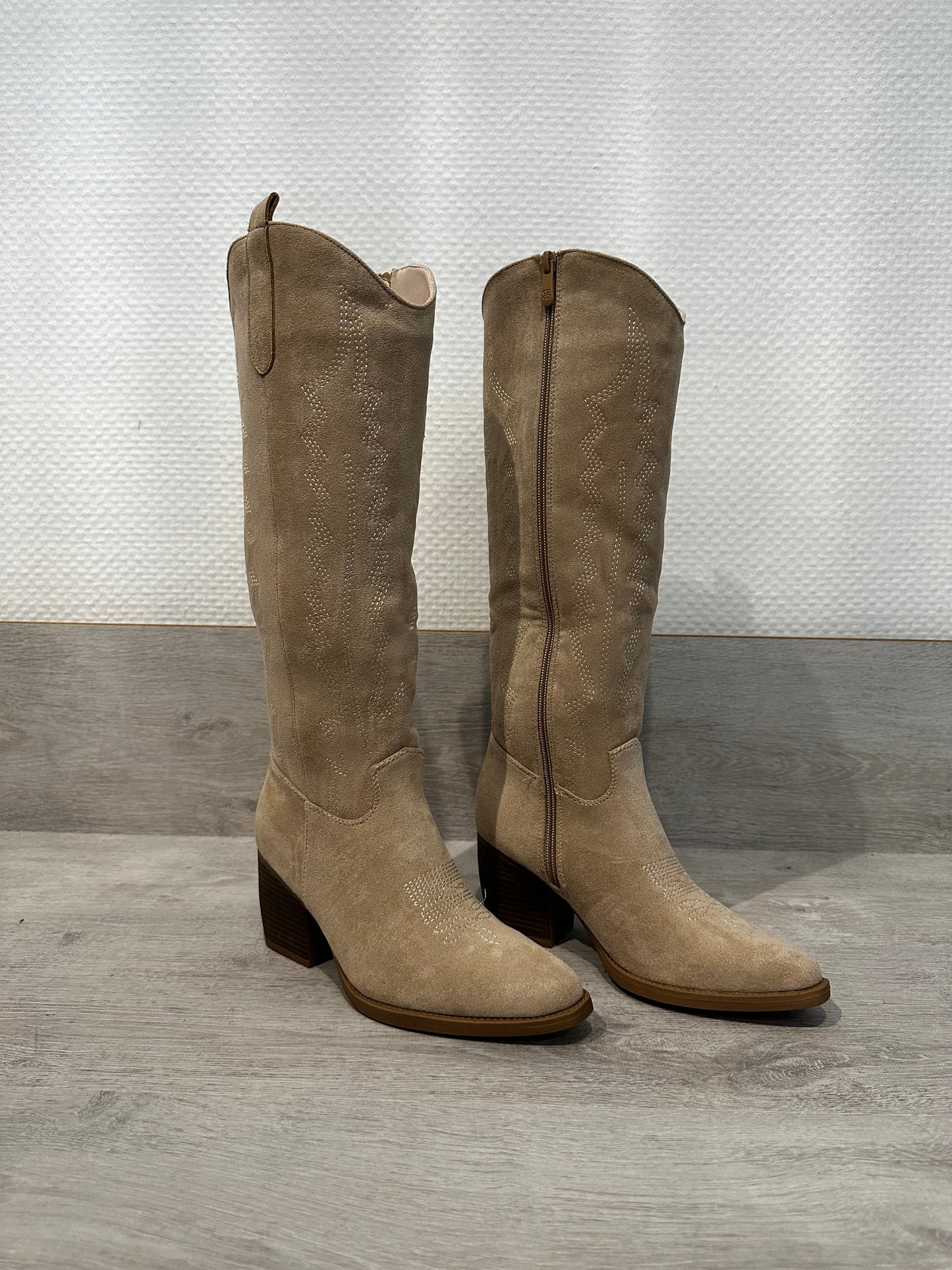 Beige Cowboy Stiefel "Emma"