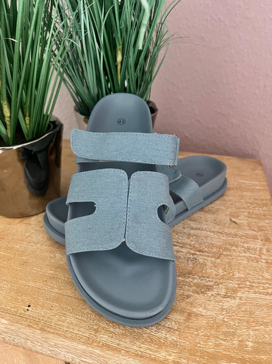 Sommer Crogs  in blau