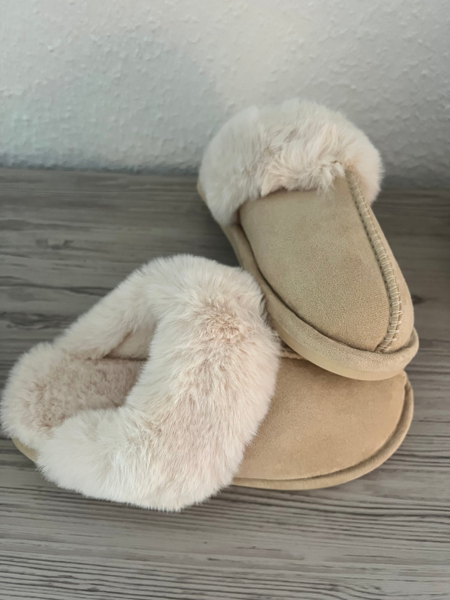 Hausschuhe „Beige“