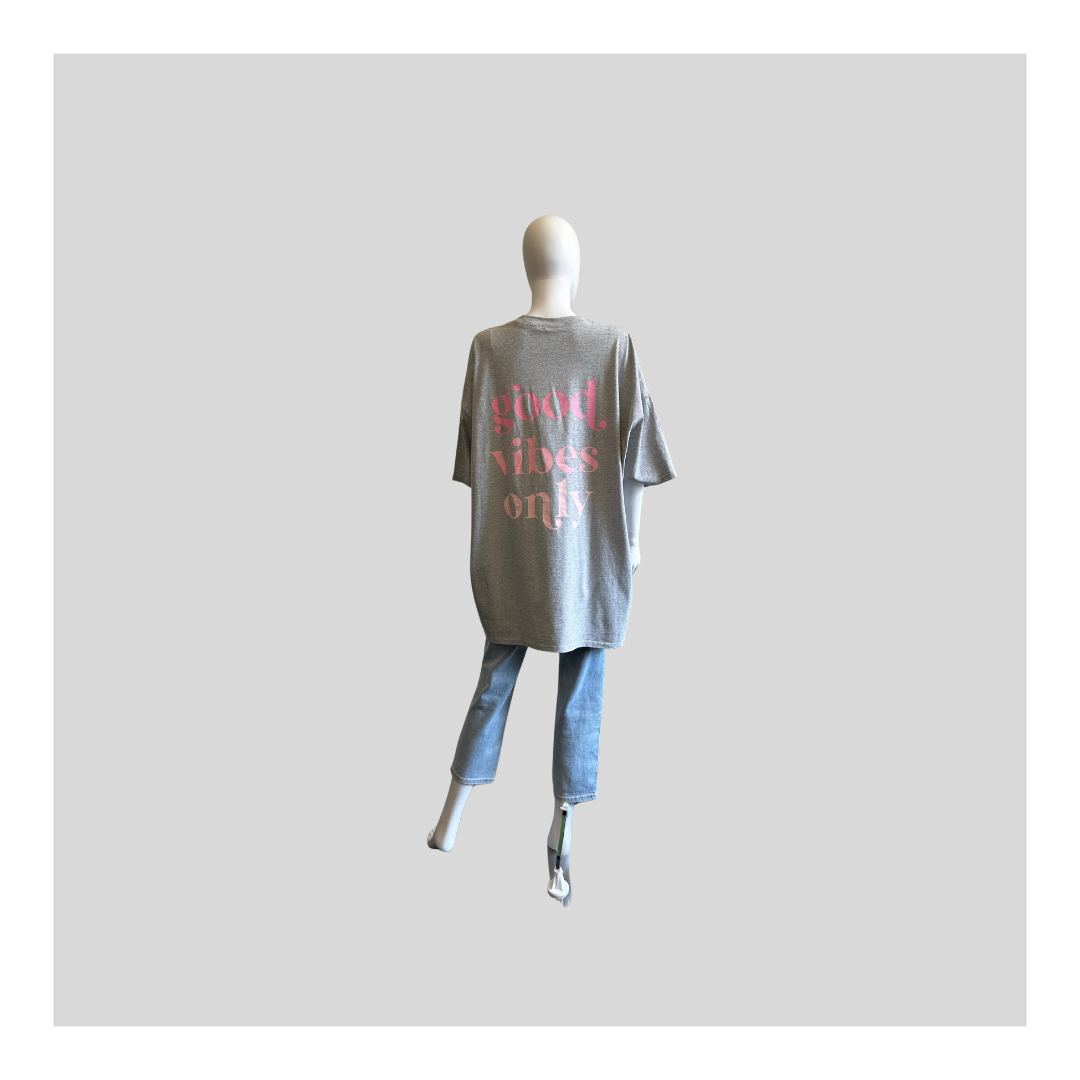 T-Shirt "Good vibes only"