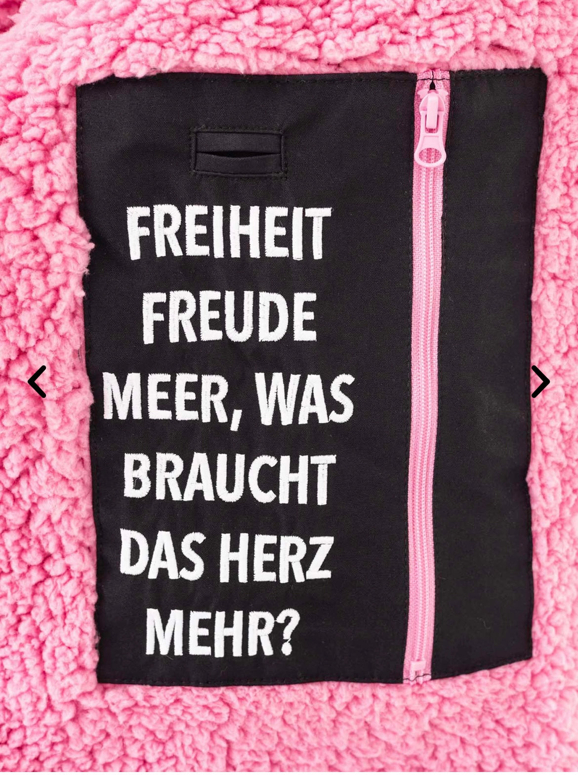 Zwillingsherz Mantel in schwarz