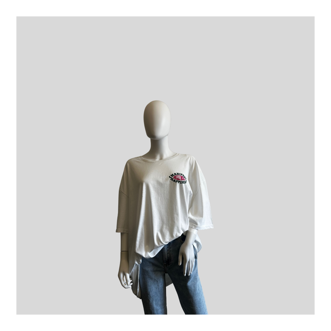 T-Shirt "Manifest - Smile more"