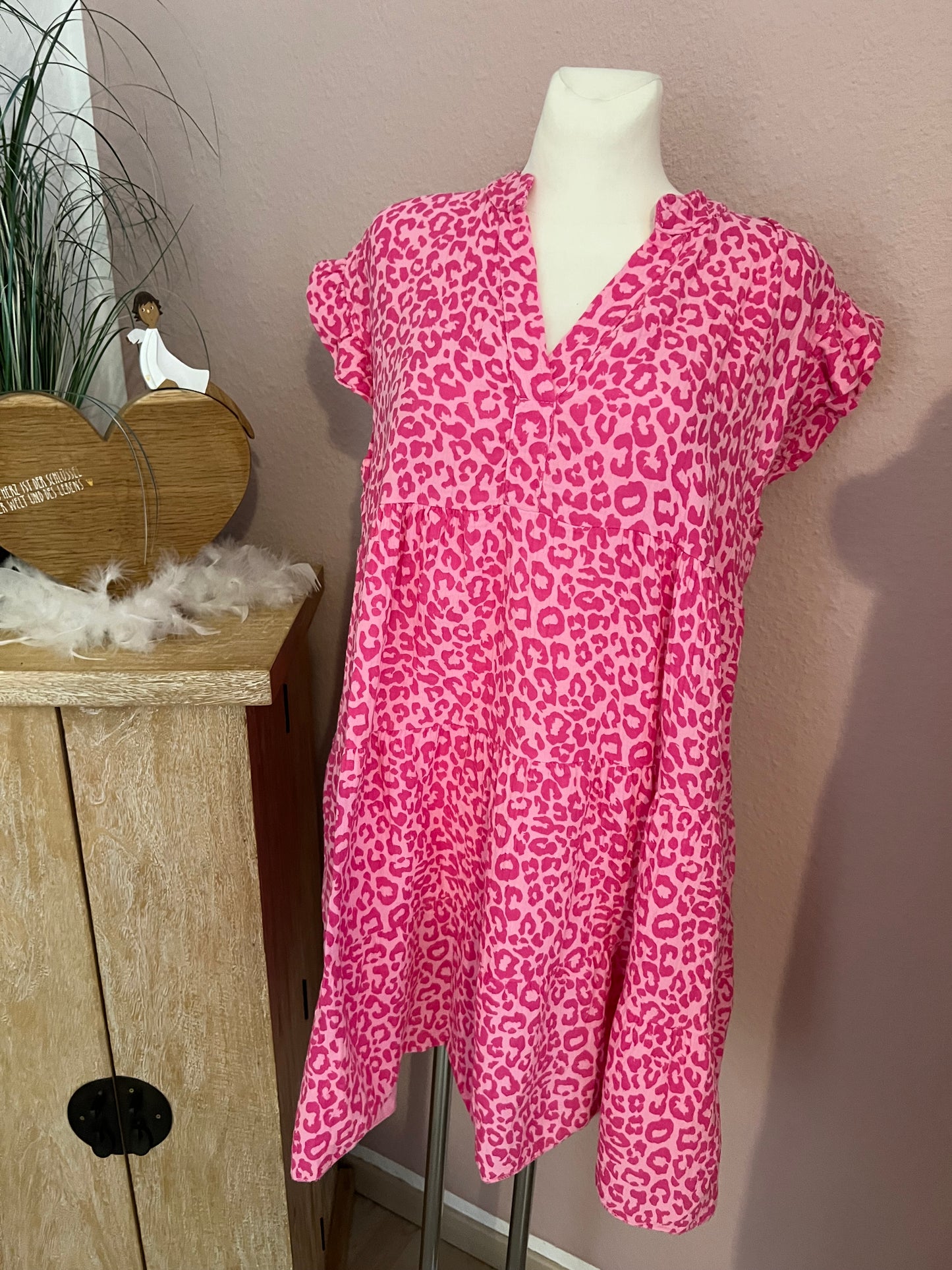 Rosa dunkelpink Musselin Kleid "Kurz - Leo"