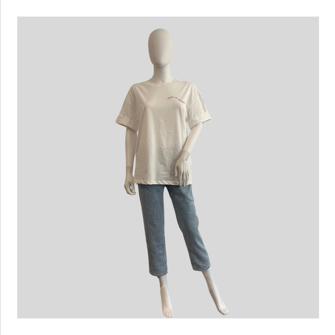T-Shirt “Sorry im different”