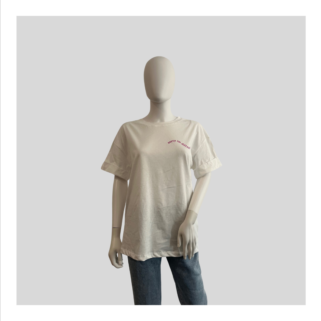 T-Shirt “Sorry im different”