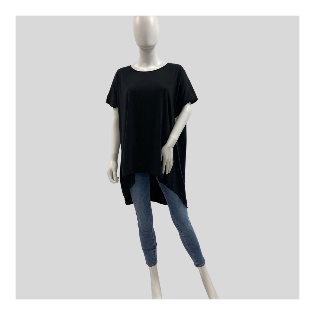 Basic T-Shirt