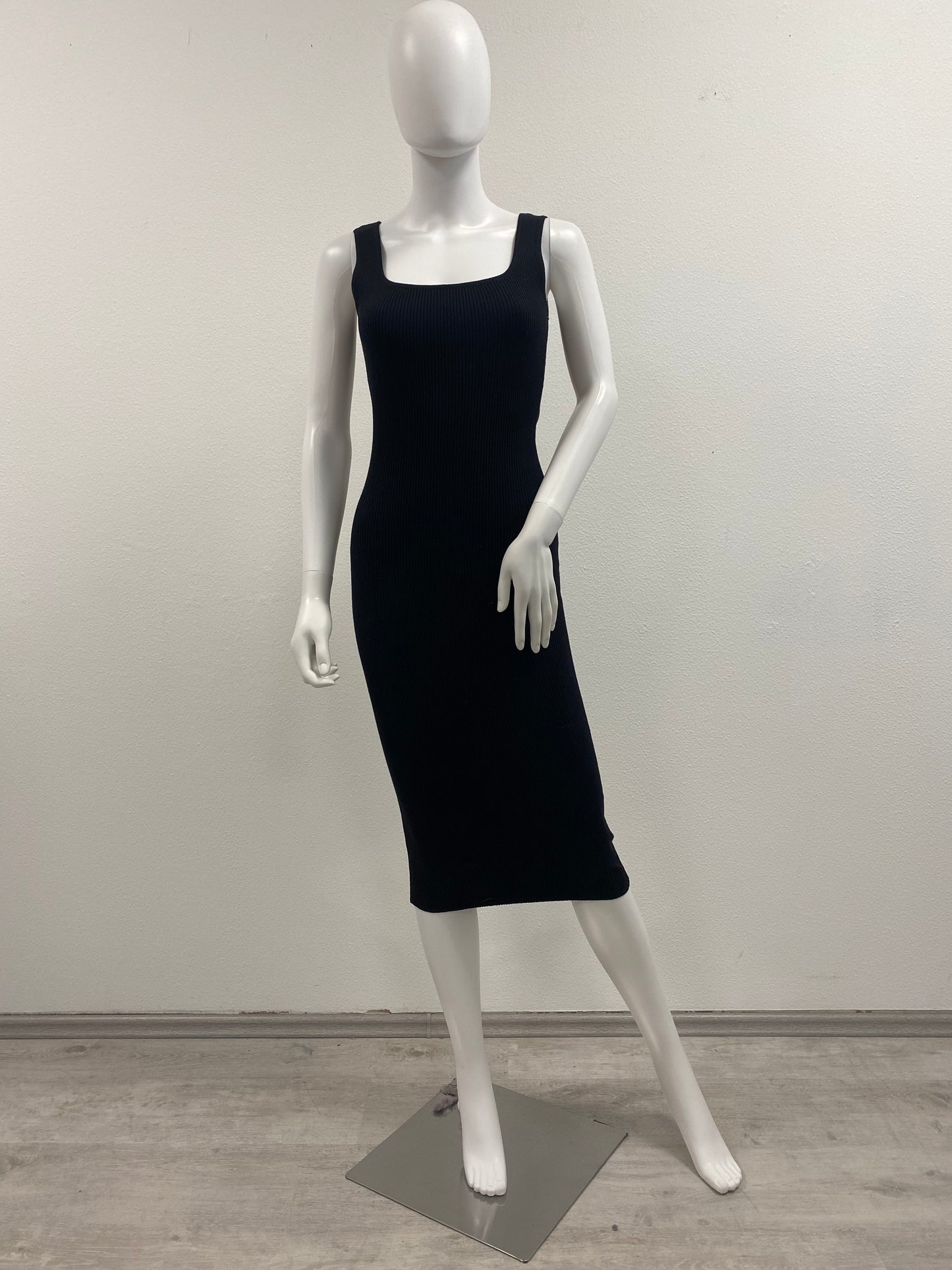Langes Kleid “Enganliegend”