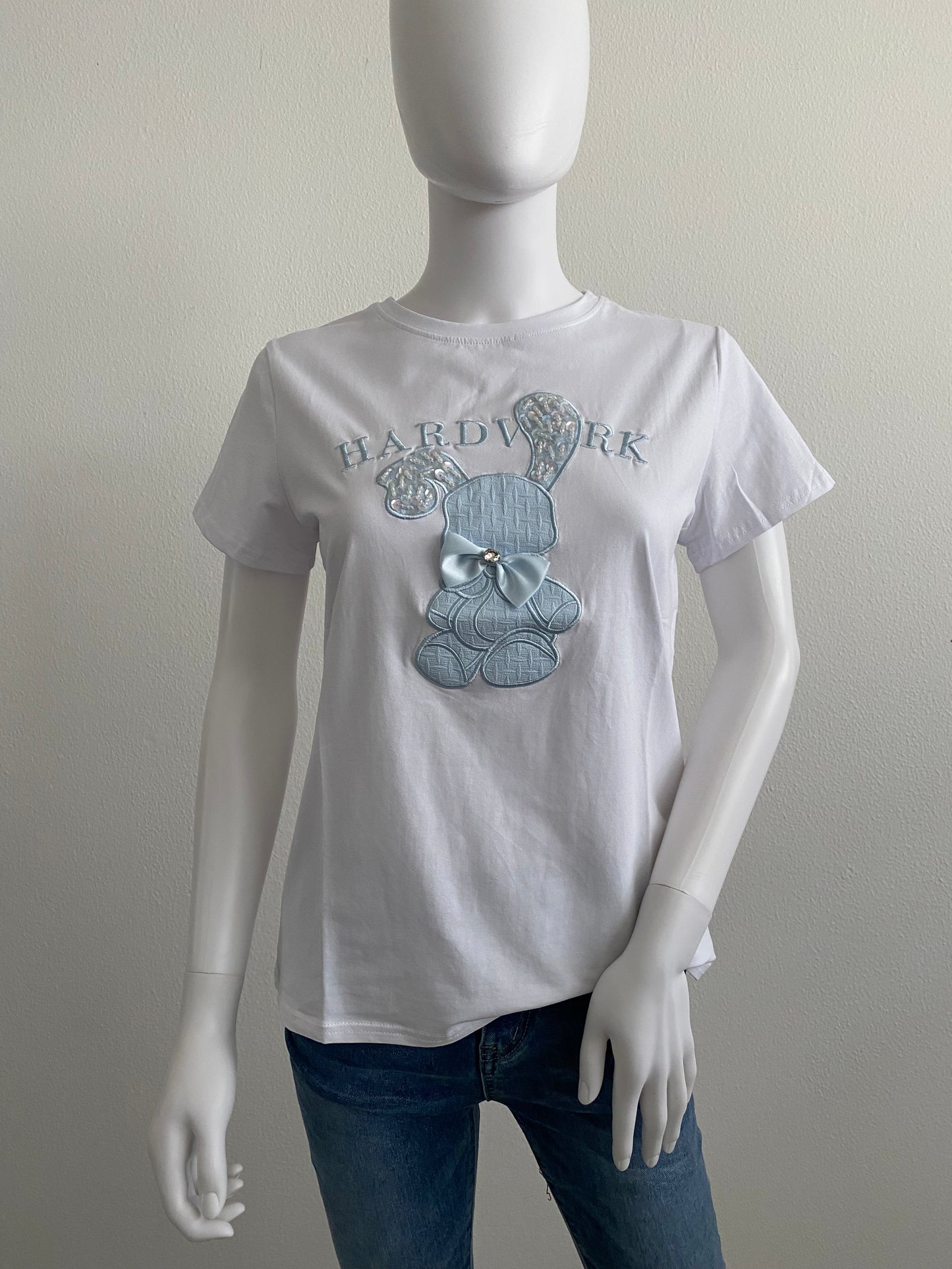 T-Shirt "Blauer Hase" 🤍