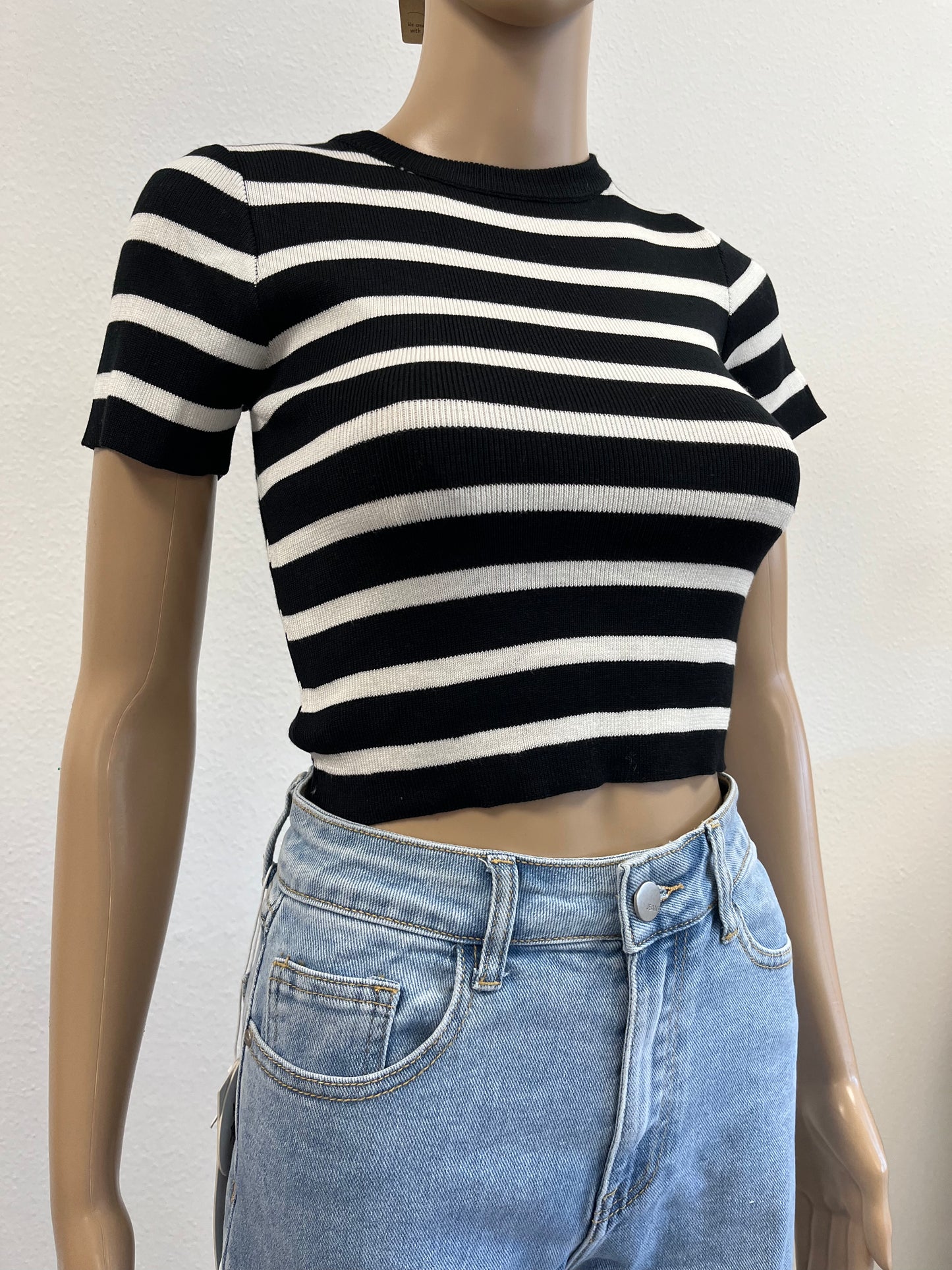 Gestreiftes T-Shirt "Crop Shirt"