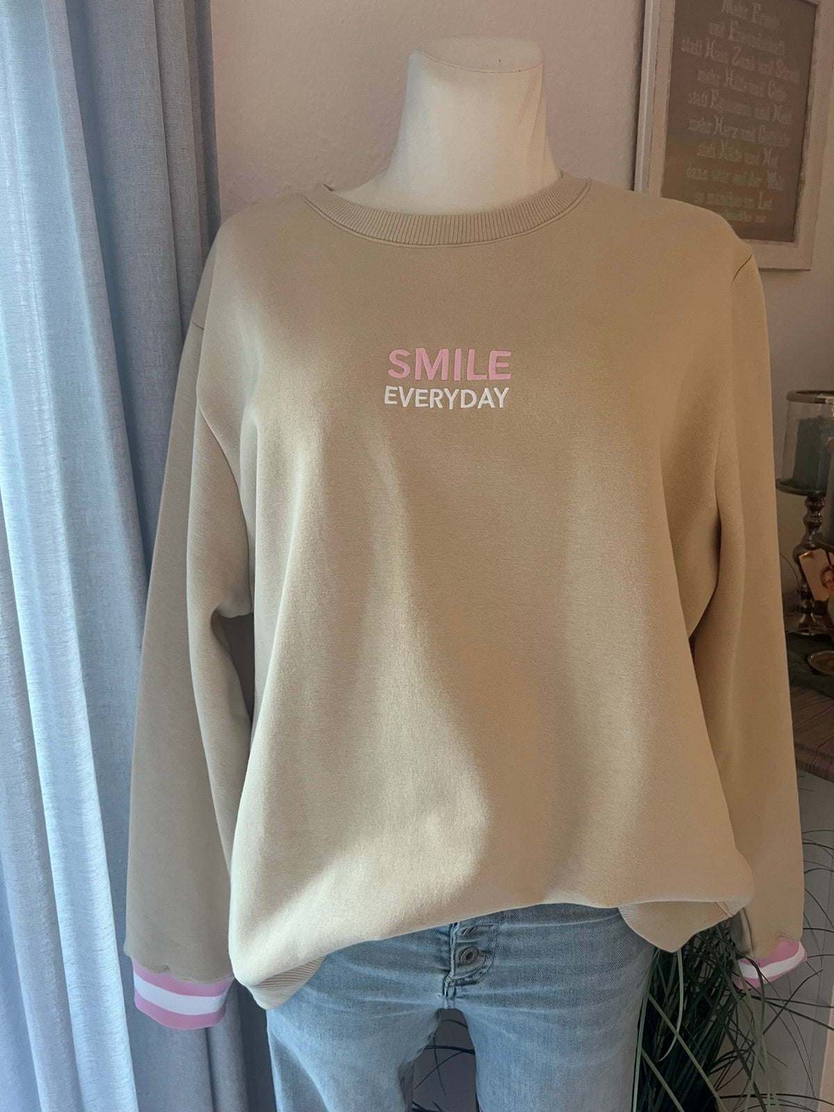 Sweatshirt Smile in Beige Zwillingsherz