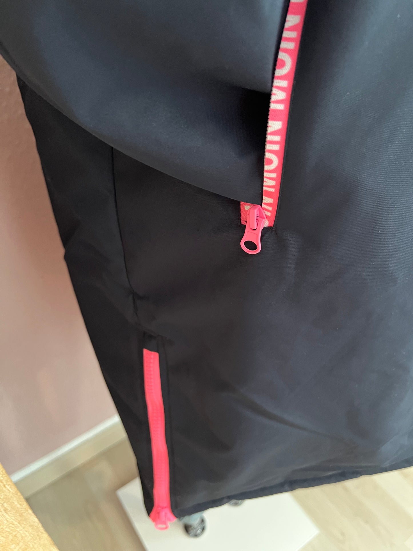 Zwillingsherz Mantel Oversized in dunkelblau  mit pink