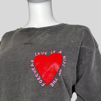 Sweatshirt "Love is a kiss on the forehead"