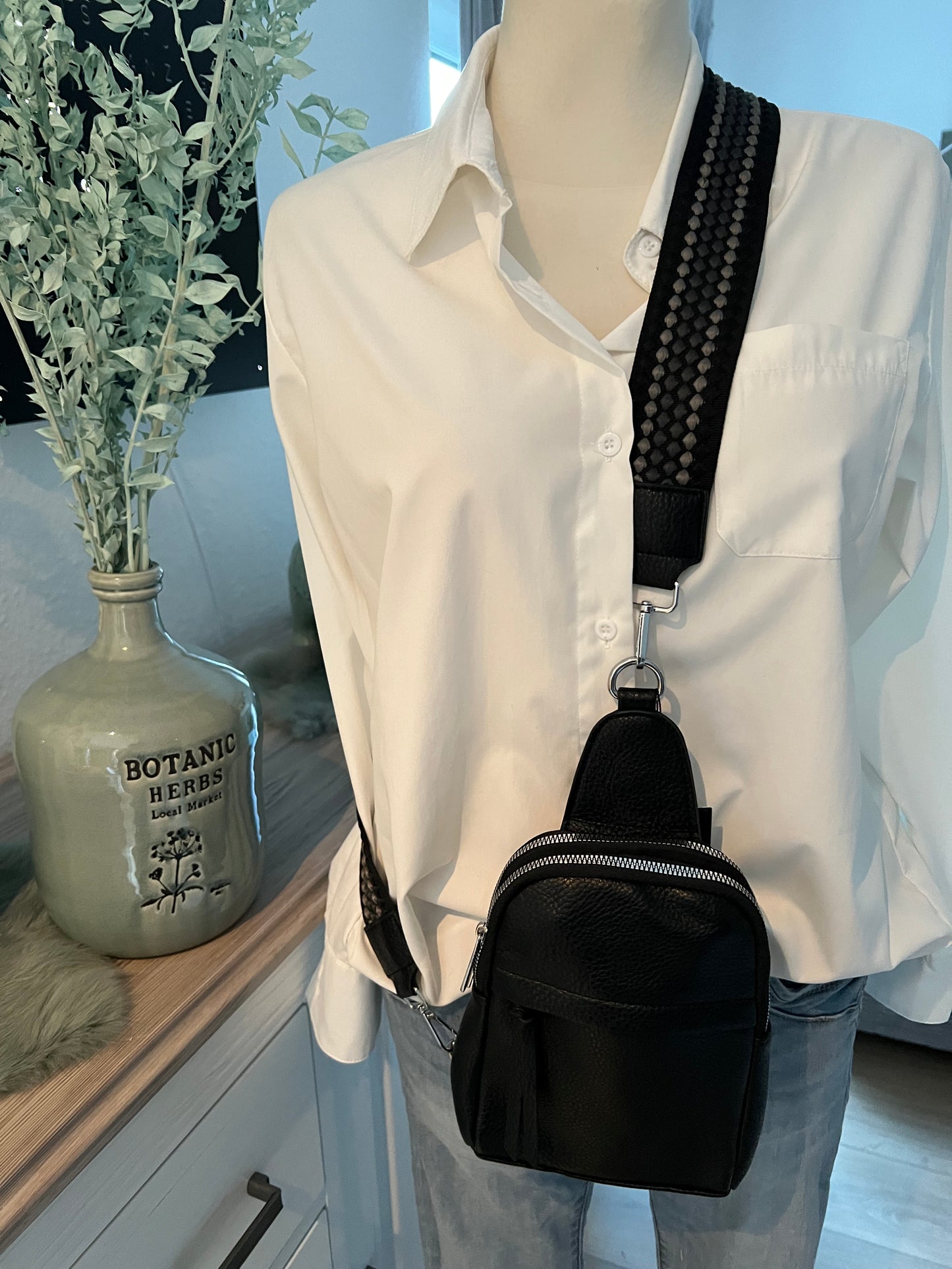 Crossbody mit Stoffgurt