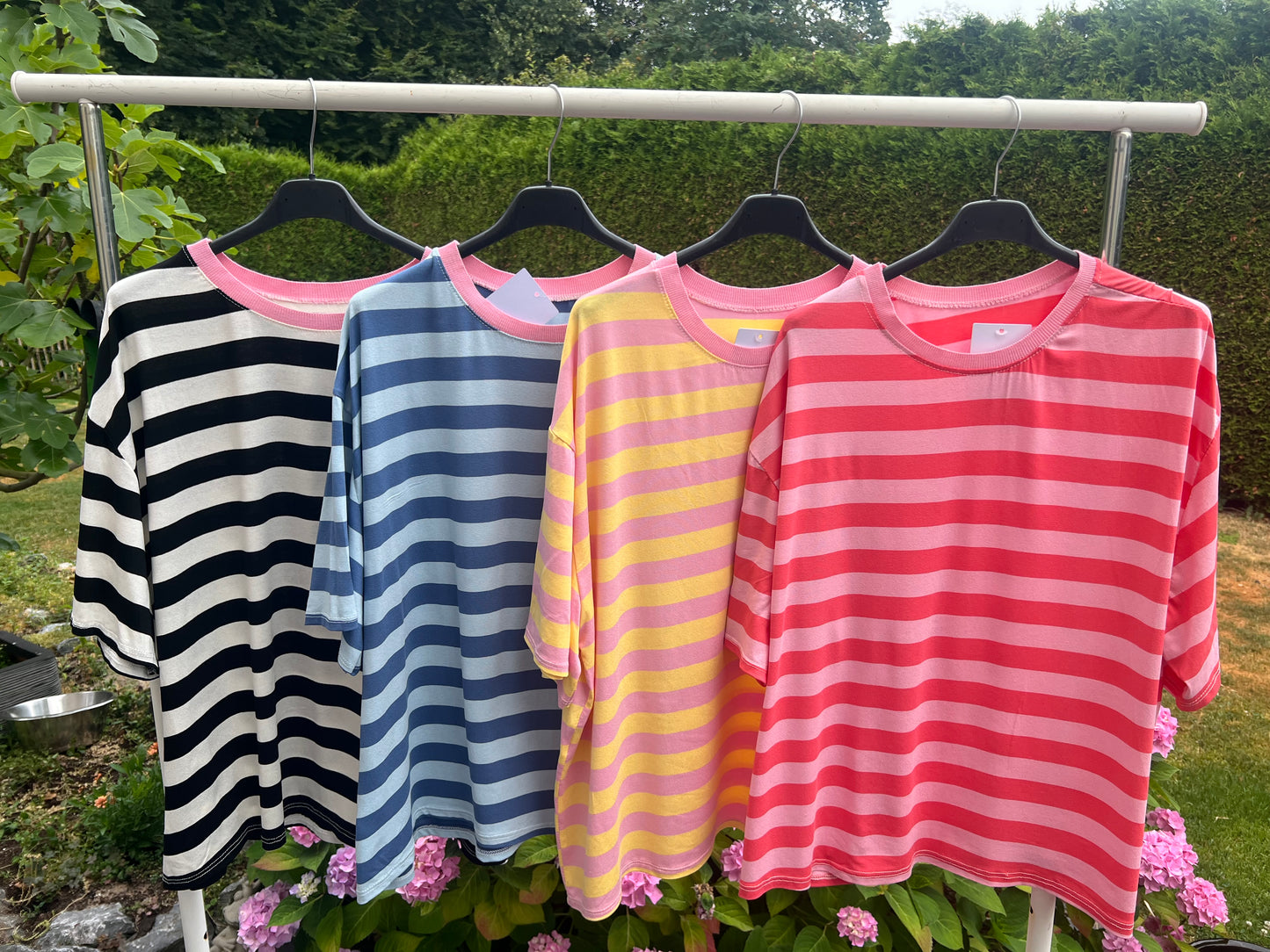T Shirt gestreift in verschiedenen Farben