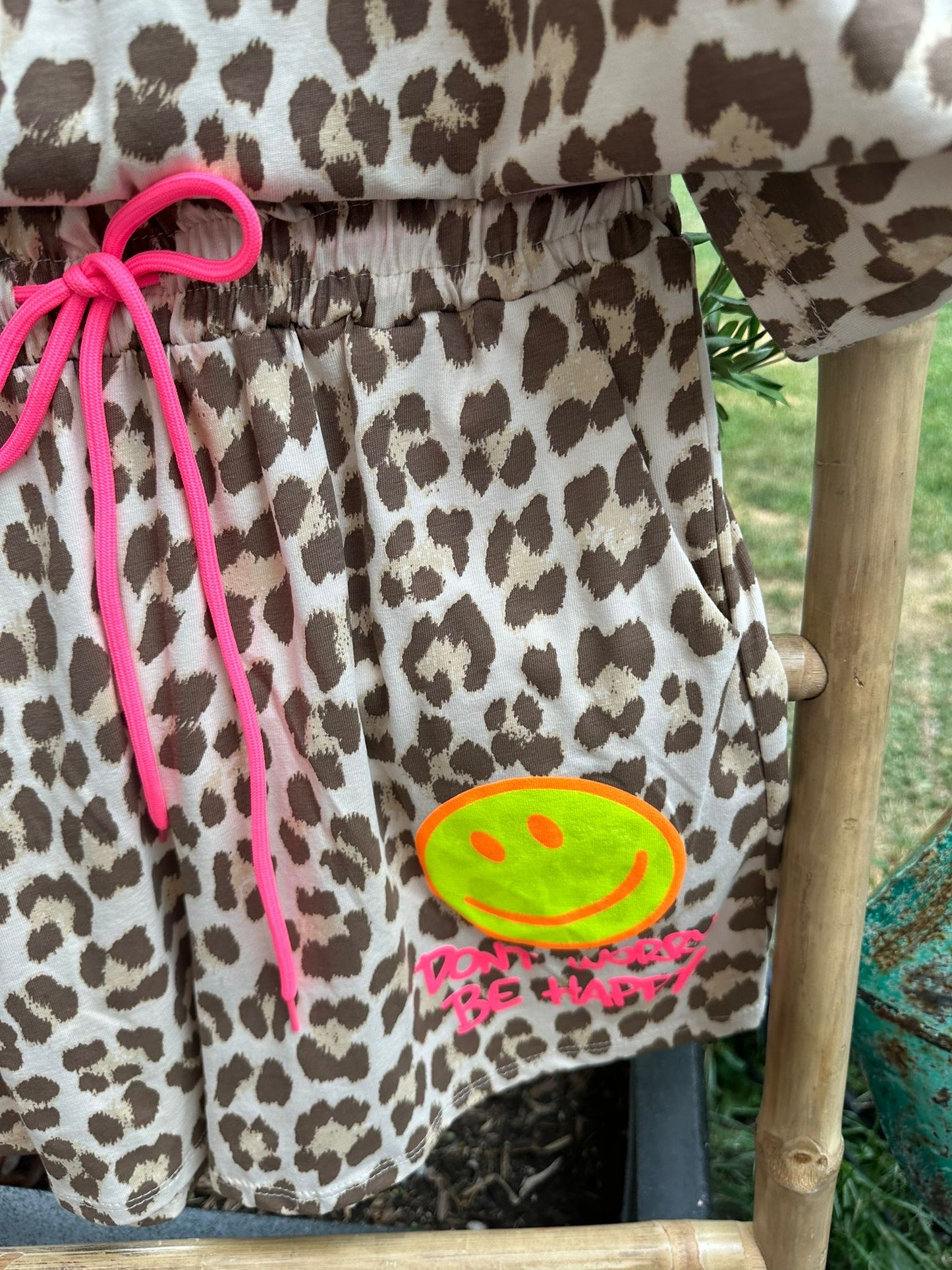 Leo Smiley 2 Teiler in verschiedenen Farben  don‘t worry be happy