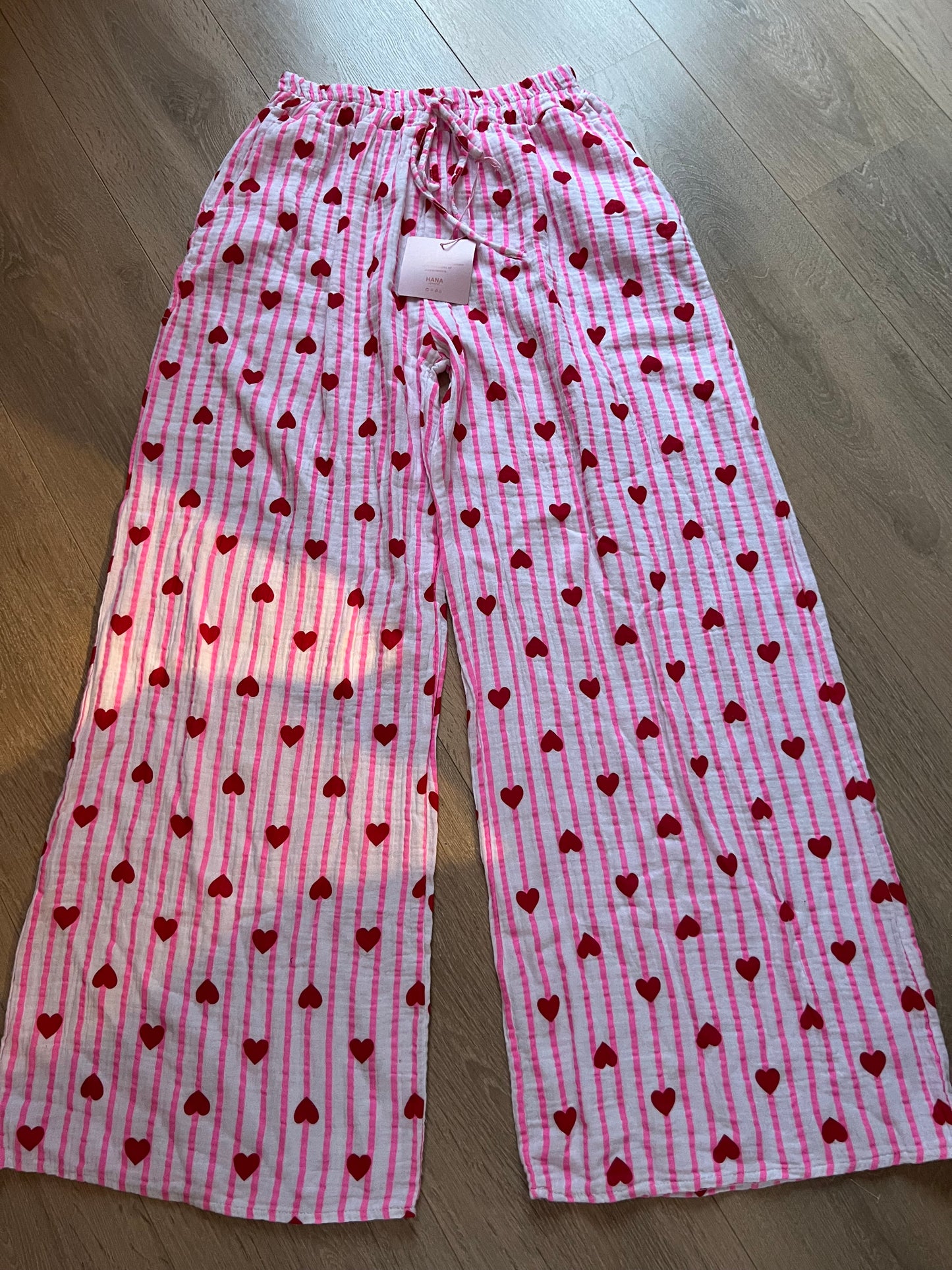 Musselin short Hose pink oder Flieder mit Herz ❤️