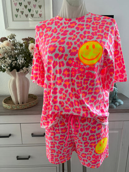 2 Teiler leo mit Smiley in verschiedenen Farben  don‘t worry be happy