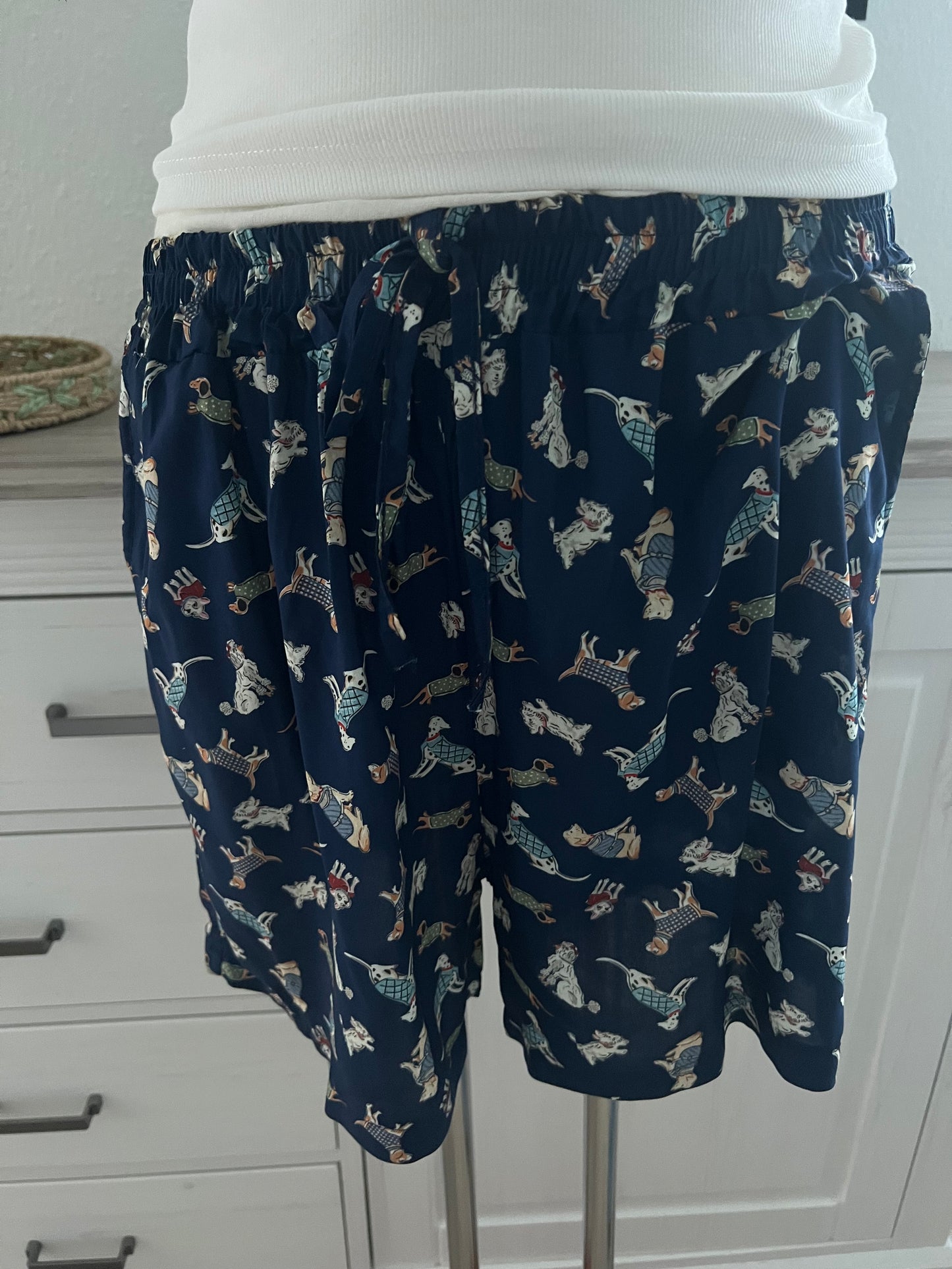 Dog Sommer Short in verschiedenen Farben