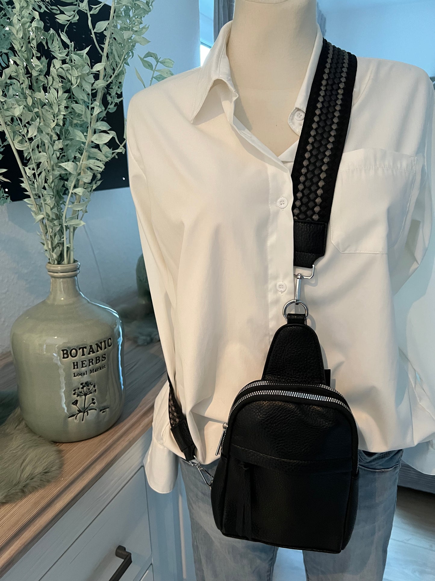 Crossbody mit Stoffgurt