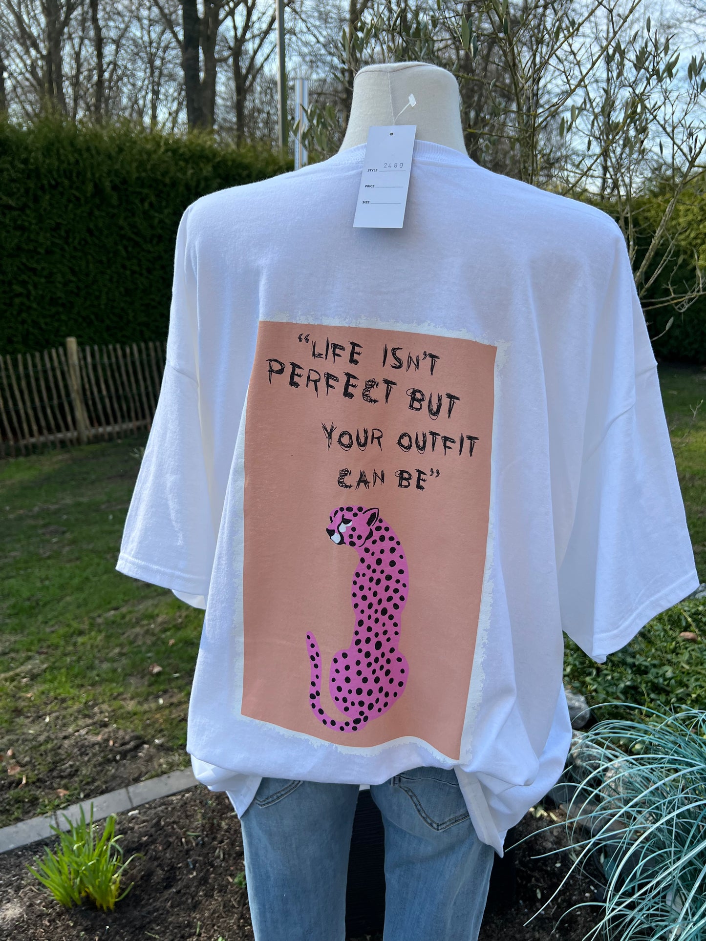 Oversized Shirt Life isn‘t perfekt but Your Outfit can be