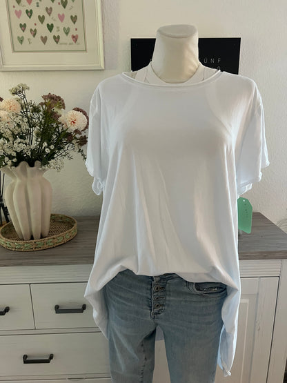 Basic T-Shirt