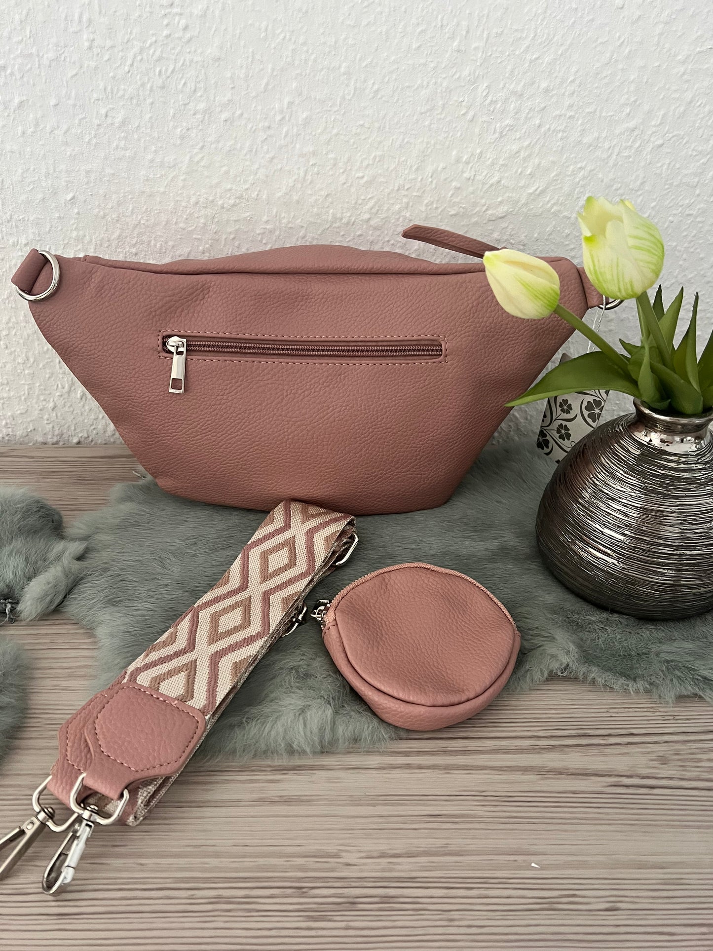 XL Crossbody Tasche mit Stoffgurt und Pouchette  LO