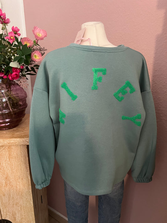 Wifey Sweatshirt in mint