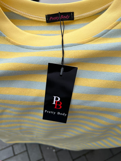 Gestreiftes T-Shirt "Schulterpolster"