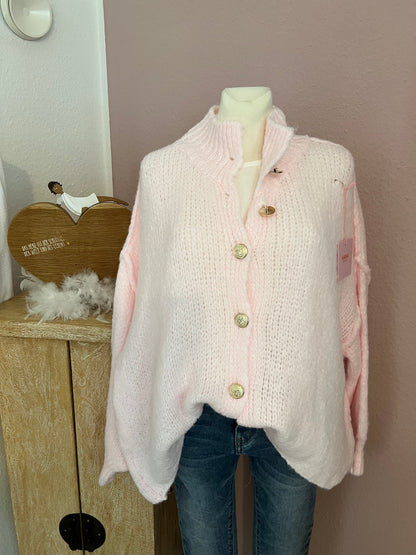 Oversized Strickjacke "Flausch mit Knöpfen“