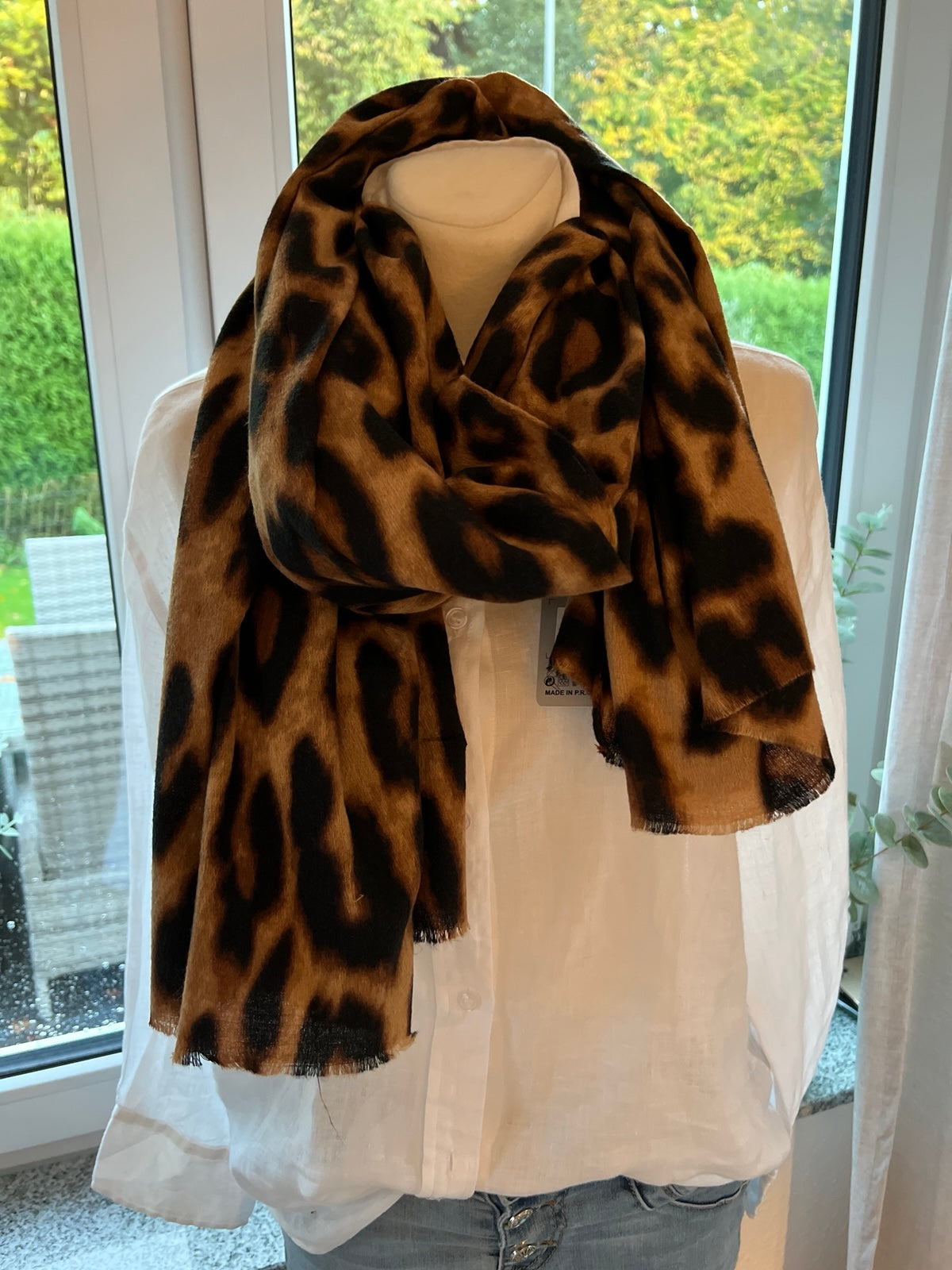 Langer Schal "Leo in Camel/Schwarz"