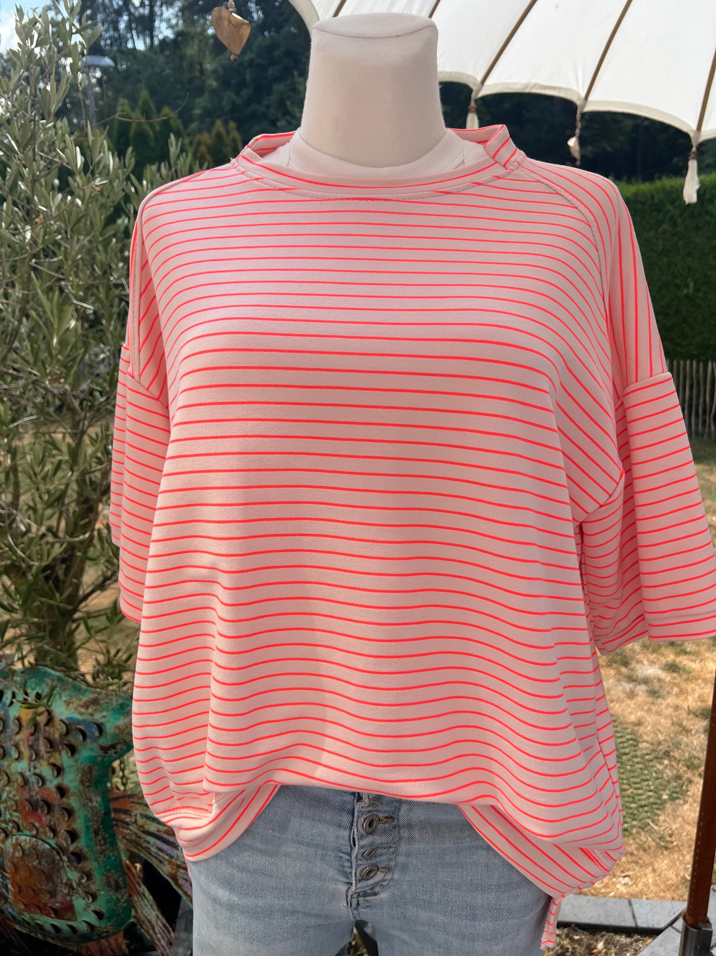 T Shirt gestreift hinten länger
