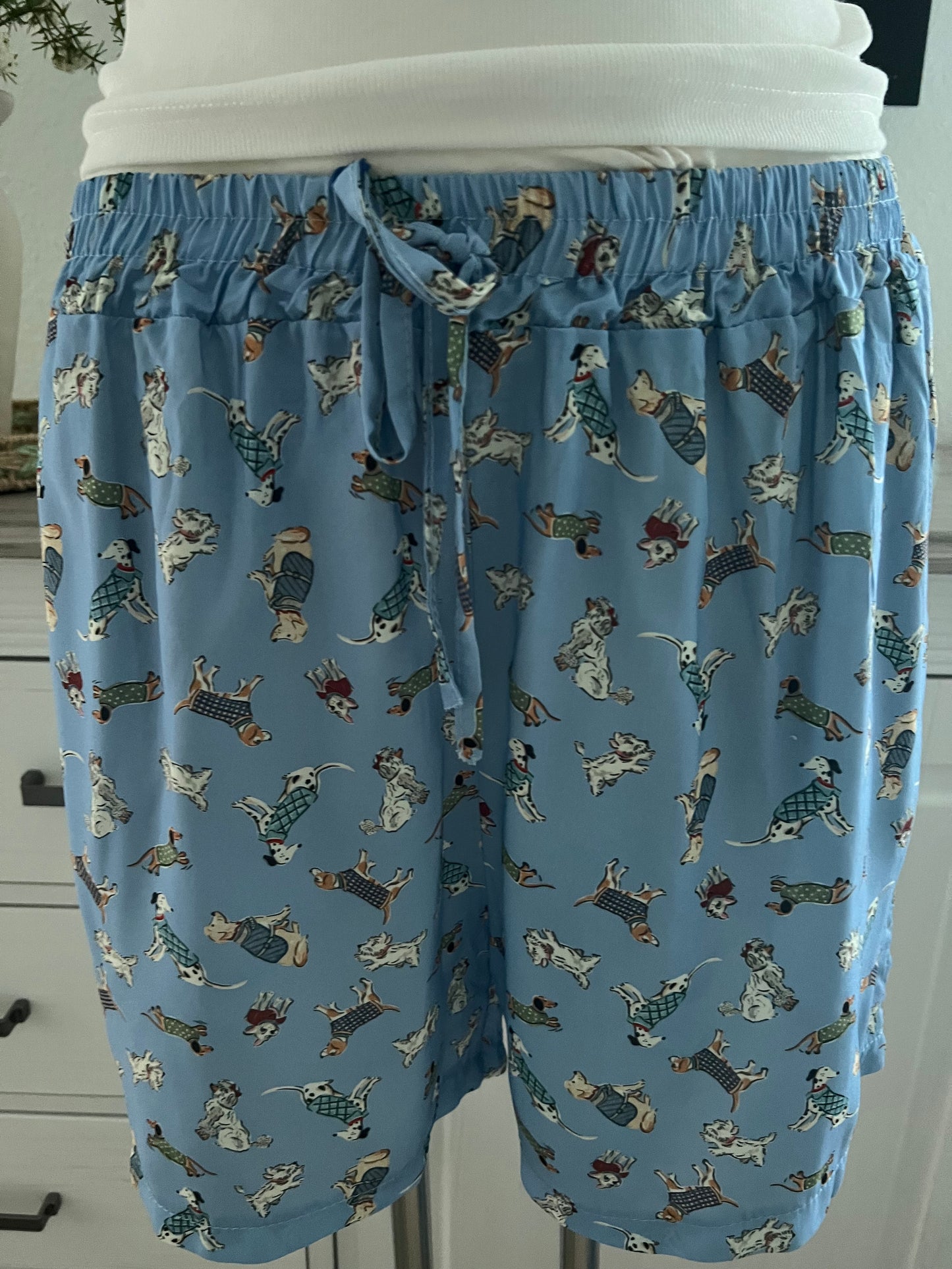 Dog Sommer Short in verschiedenen Farben
