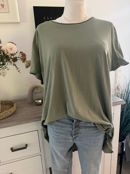 Basic T-Shirt