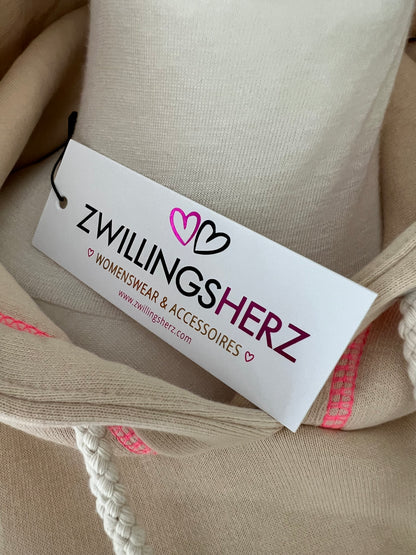 Hoodie in beige von Zwillingsherz have fun