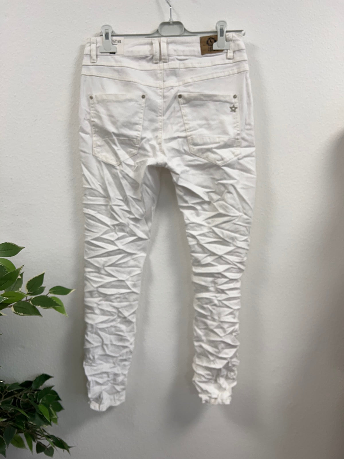 Weiße Jeans "K8213A-11 - Karo Star"